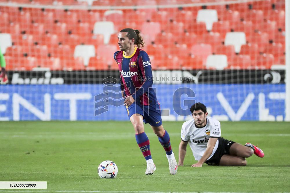 Spanish Football LIGA Valencia CF v FC Barcelona