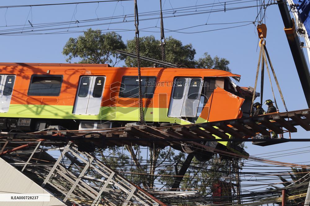 At least 23 dead and 79 injuring after subway crash - Mexico