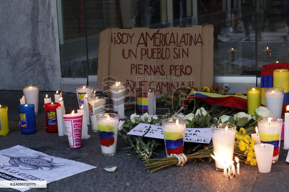 Colombians Protest Against Tax Reform in Their Country - Mexico City