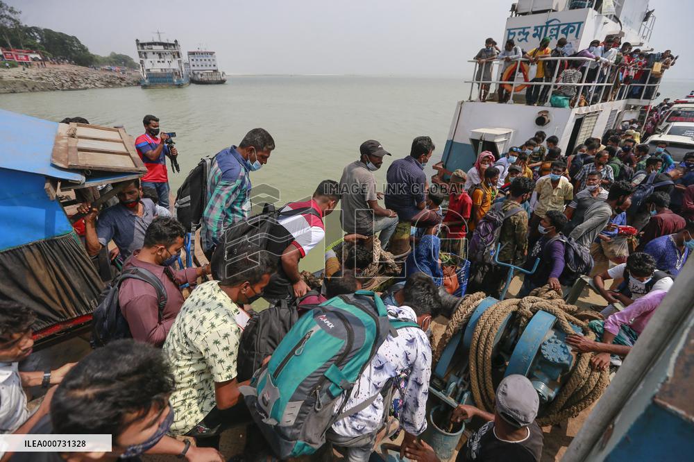 Bangladeshi Home Bound People