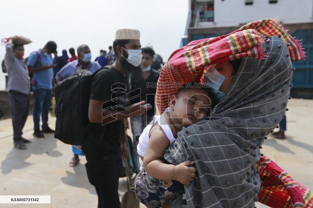 Bangladeshi Home Bound People