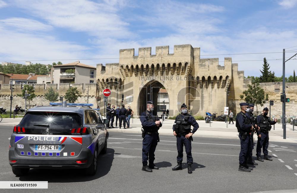 Police Research The Killer Of Police Officer - Avignon
