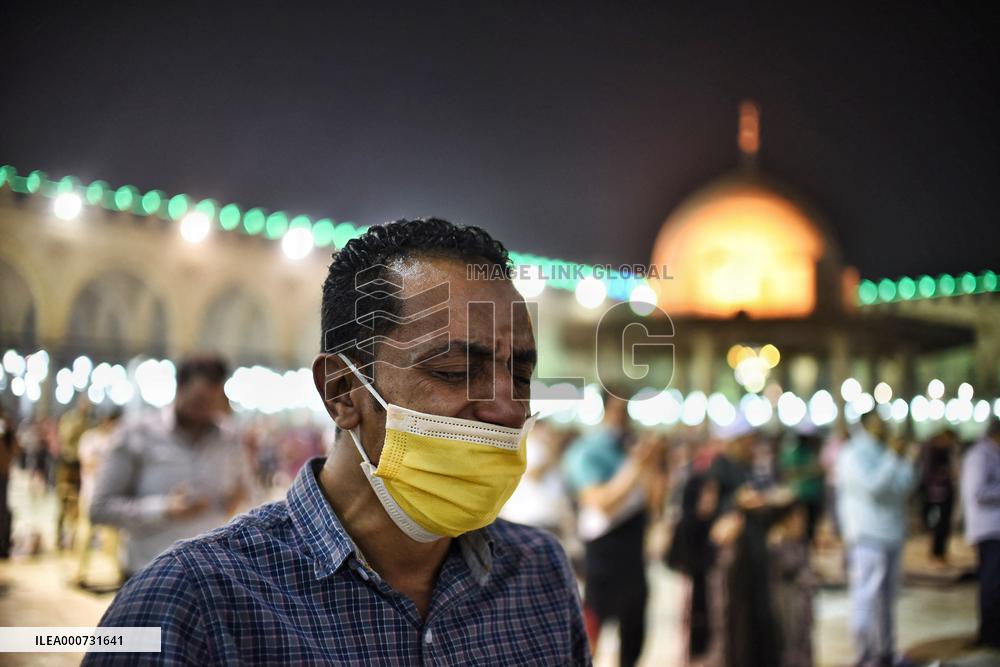Ramadan At Amr Ibn Al-Aas Mosque In Cairo - Egypt