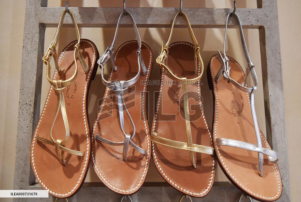 Manufacture Of Tropezian Sandals - Saint-Tropez