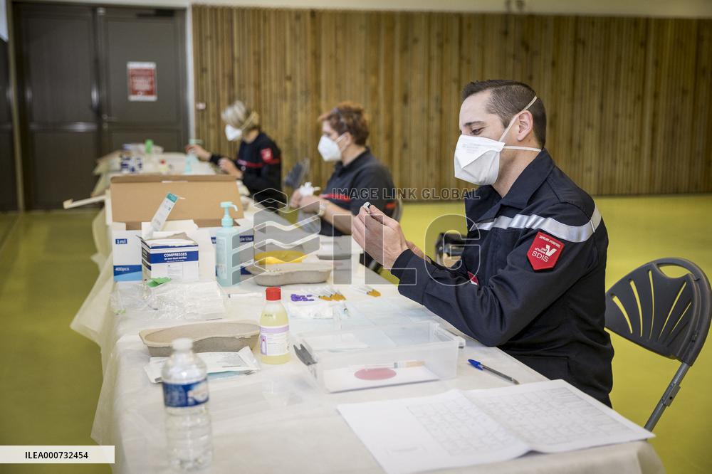 Covid-19 Vaccination Center - Jouy le Moutier