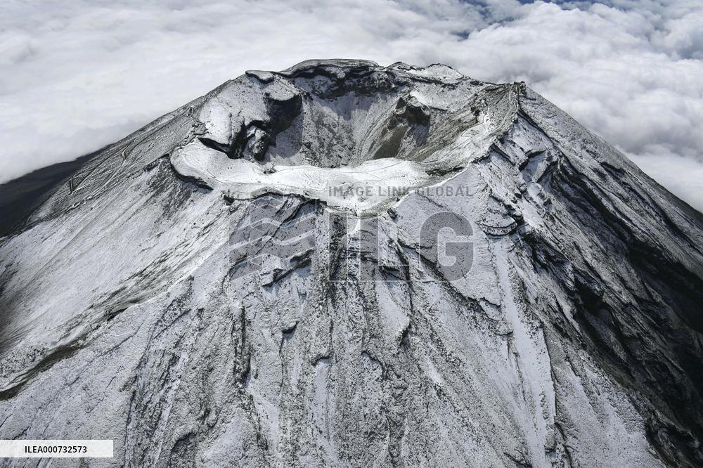 Snowcapped Mt. Fuji in Japan