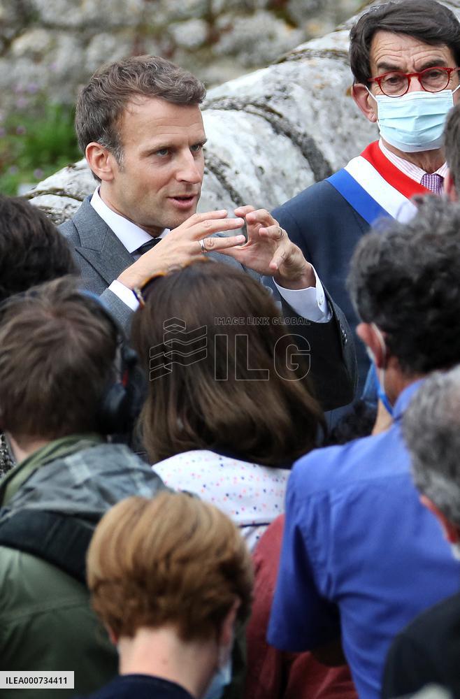 President Macron Visits Saint-Cirq-Lapopie