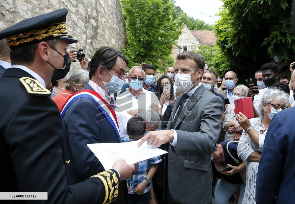 President Macron Visits Saint-Cirq-Lapopie
