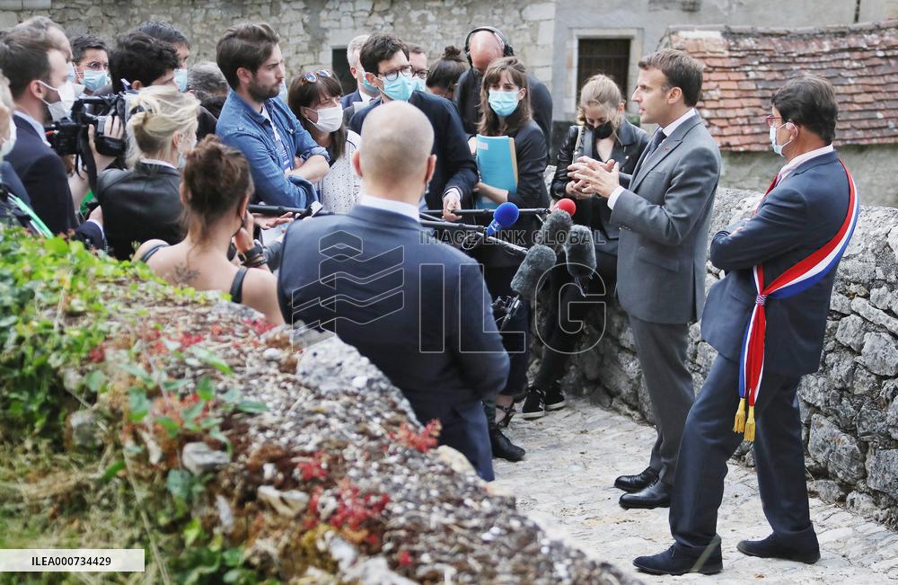 President Macron Visits Saint-Cirq-Lapopie
