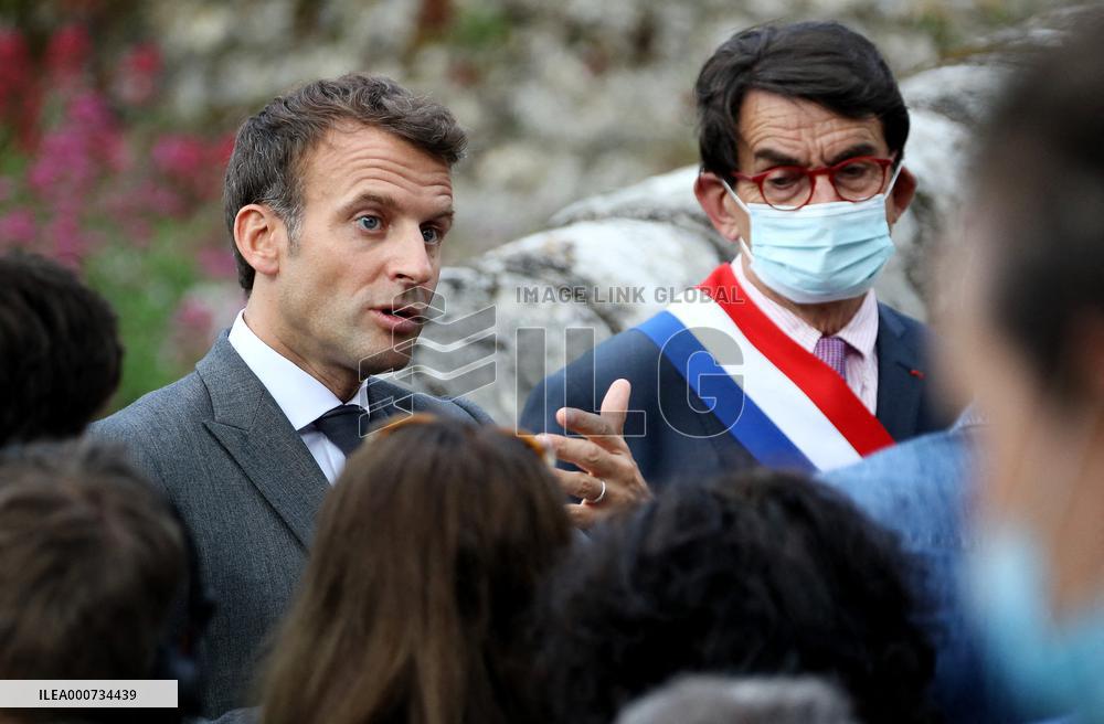 President Macron Visits Saint-Cirq-Lapopie