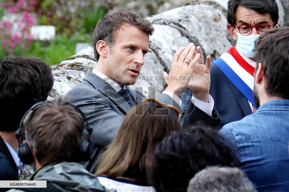 President Macron Visits Saint-Cirq-Lapopie