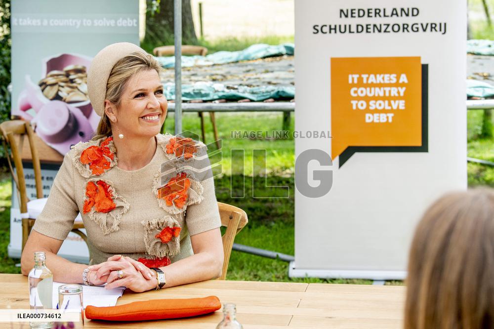 Queen Maxima Paid A Working Visit To A Dairy Farm - Lettele
