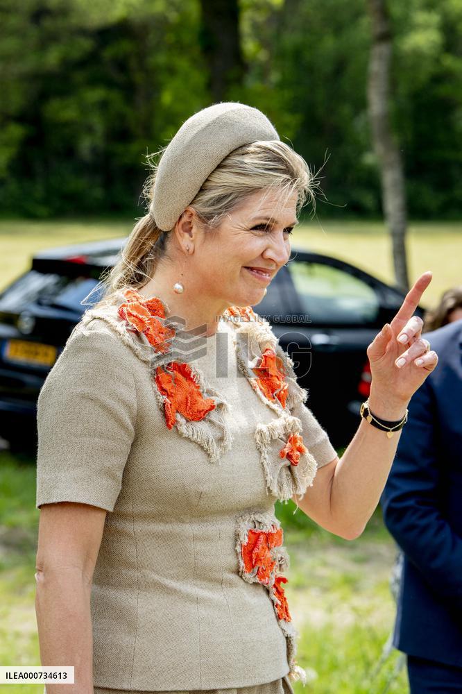Queen Maxima Paid A Working Visit To A Dairy Farm - Lettele