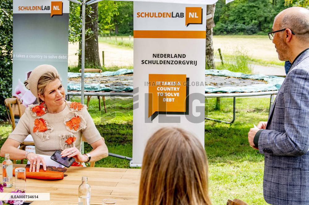 Queen Maxima Paid A Working Visit To A Dairy Farm - Lettele
