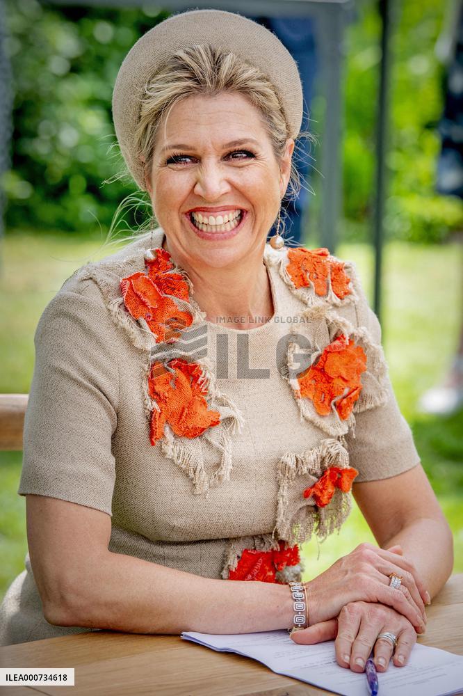 Queen Maxima Paid A Working Visit To A Dairy Farm - Lettele