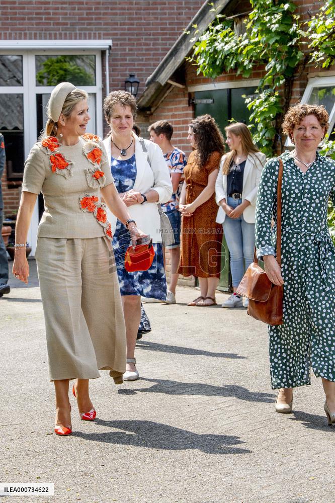 Queen Maxima Paid A Working Visit To A Dairy Farm - Lettele