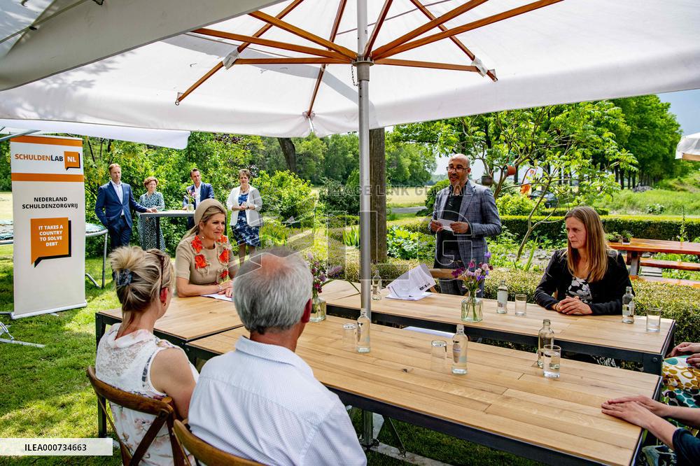 Queen Maxima Paid A Working Visit To A Dairy Farm - Lettele