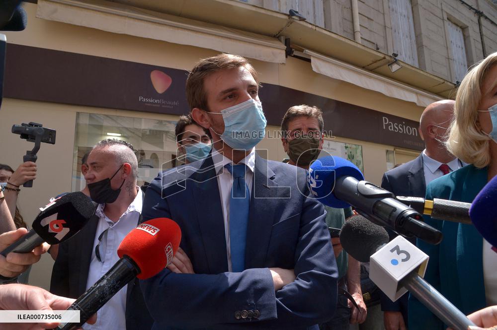 Marine Le Pen On The Campaign Trail - Saint-Chamond