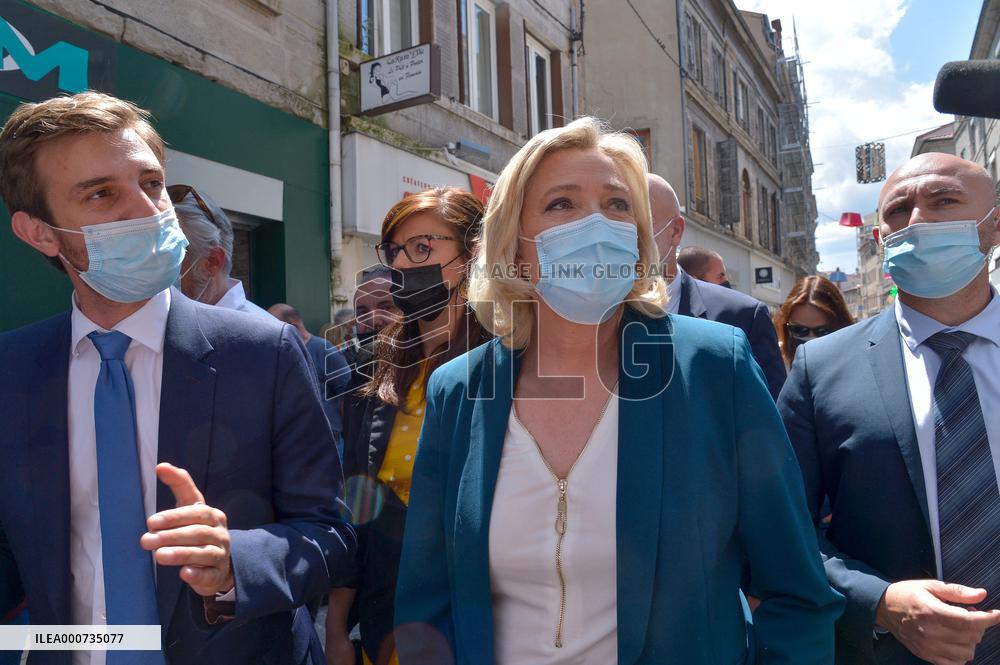 Marine Le Pen On The Campaign Trail - Saint-Chamond