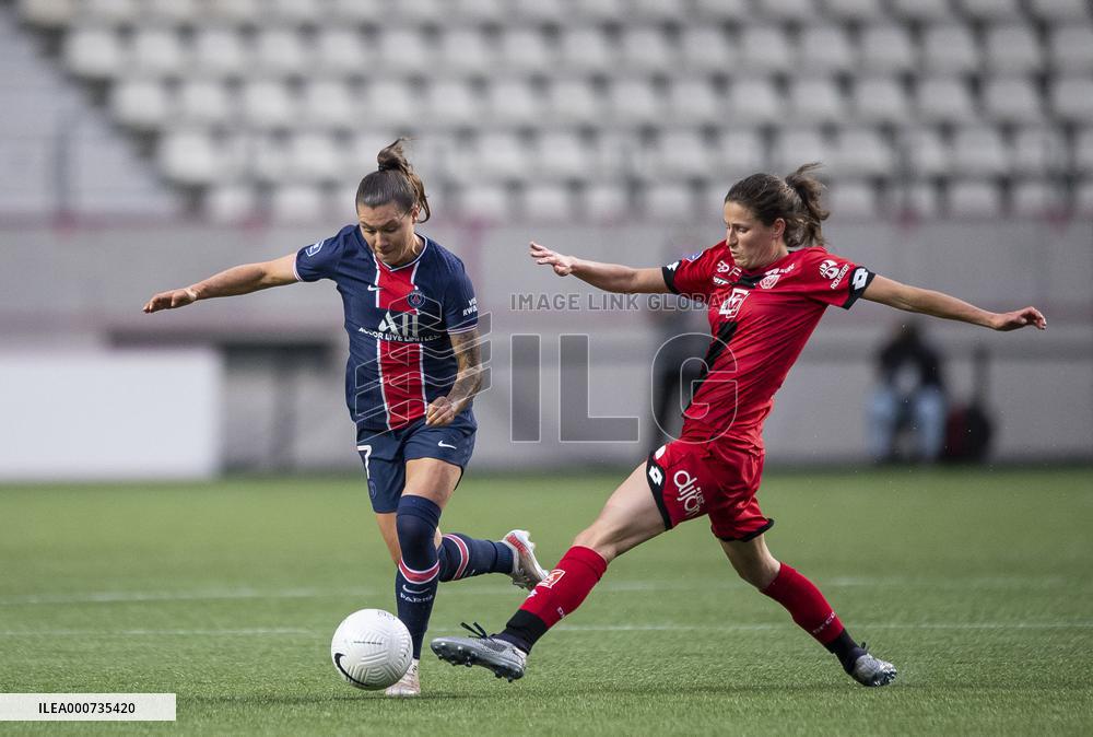 French Women PSG Team Celebrates Victory - Paris