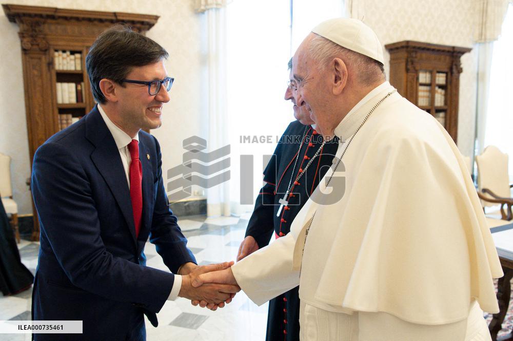 Pope Francis meets with Cardinal Betori - Vatican