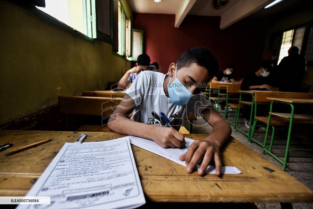 Covid Measures During Certificate Exams In Giza - Egypt