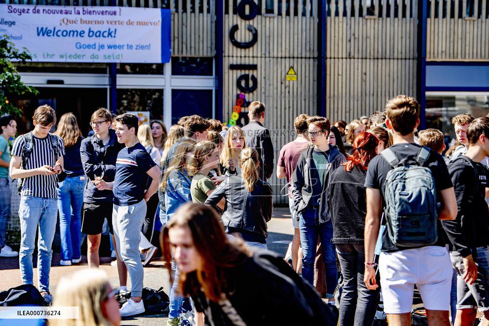 Secondary schools reopen in the Netherlands