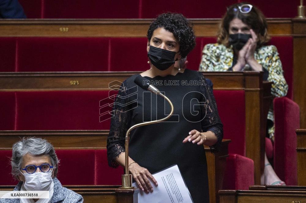Questions To The Government - Paris