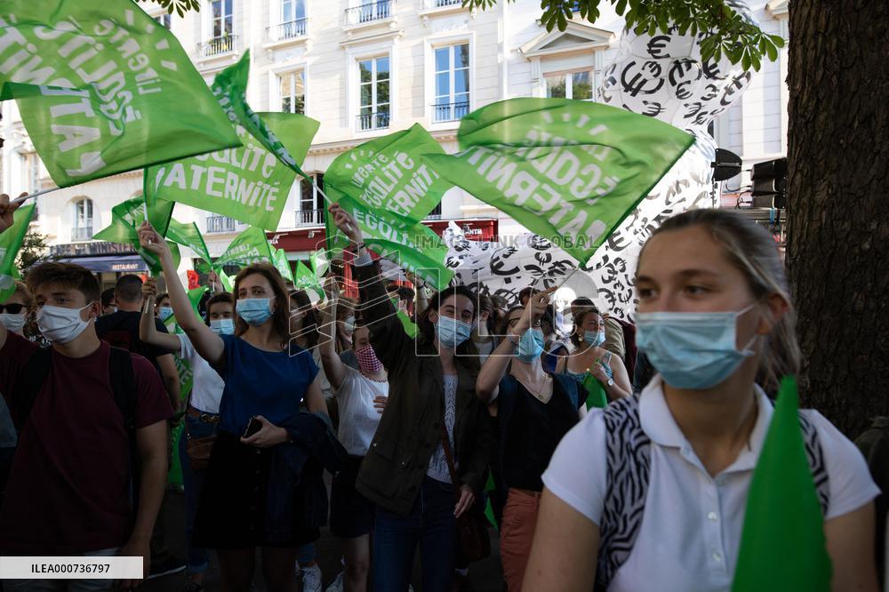Manif Pour Tous Protest Against A Planed Bill On Bio-Ethic - Paris