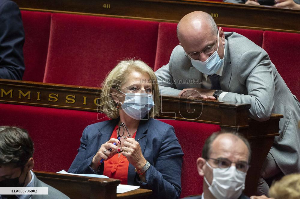 Questions To The Government - Paris