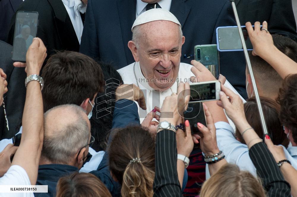 Pope Francis Weekly General Audience - Vatican