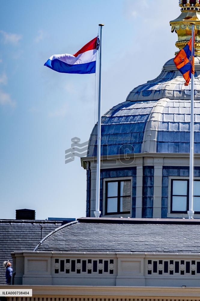 Princess Catharina-Amalia Graduated - The Hague
