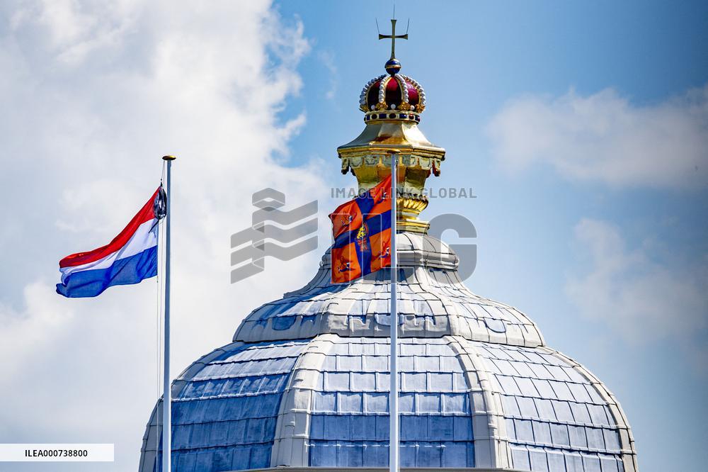 Princess Catharina-Amalia Graduated - The Hague