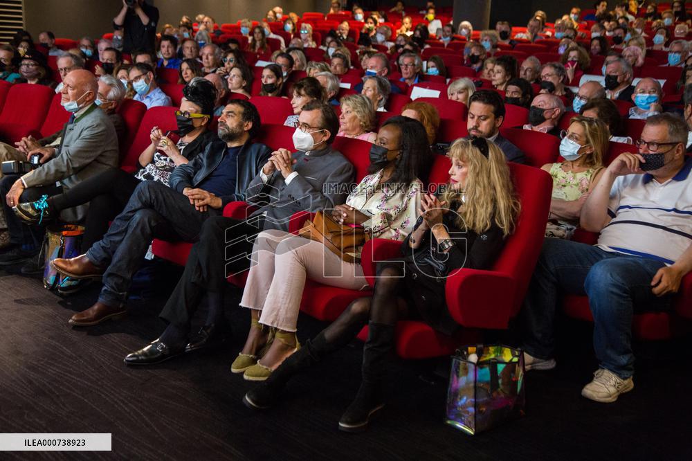 Une Autre Idee Du Monde Documentary Film Premiere Of Bernard Henri Levy