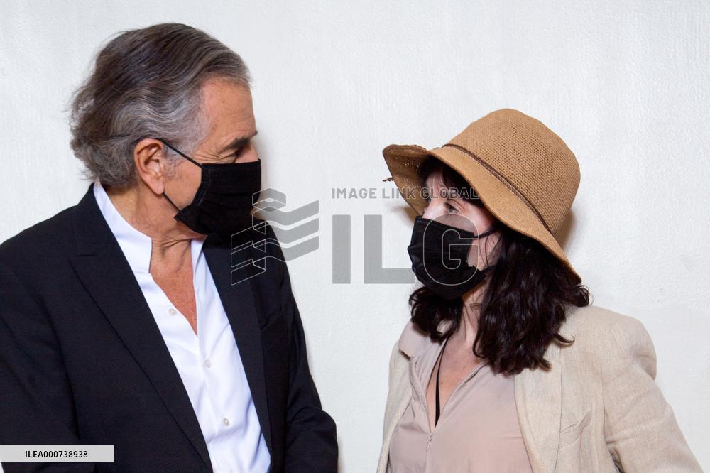 Une Autre Idee Du Monde Documentary Film Premiere Of Bernard Henri Levy