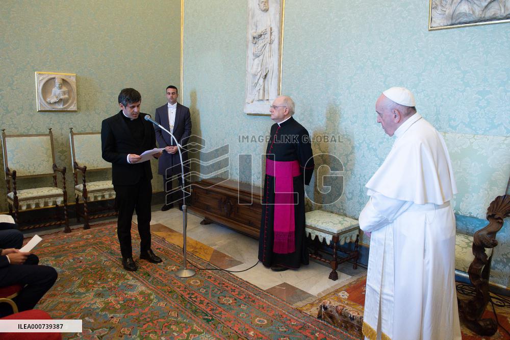 Pope Francis Meets Young People From The Parish of St. Paul the Apostle - Vatican