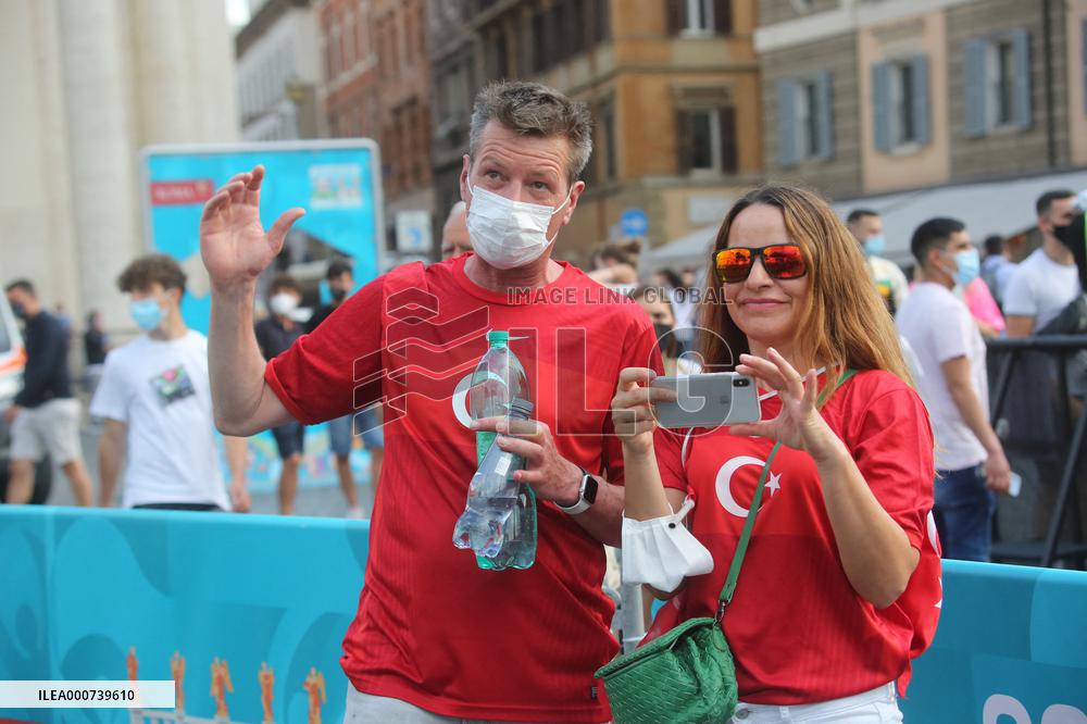 Euro 2020 - Turkey vs Italy - Supporters