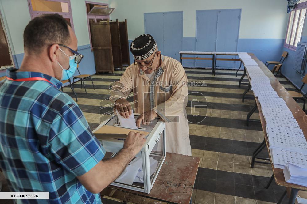 Parliamentary Elections in Algeria - Oran