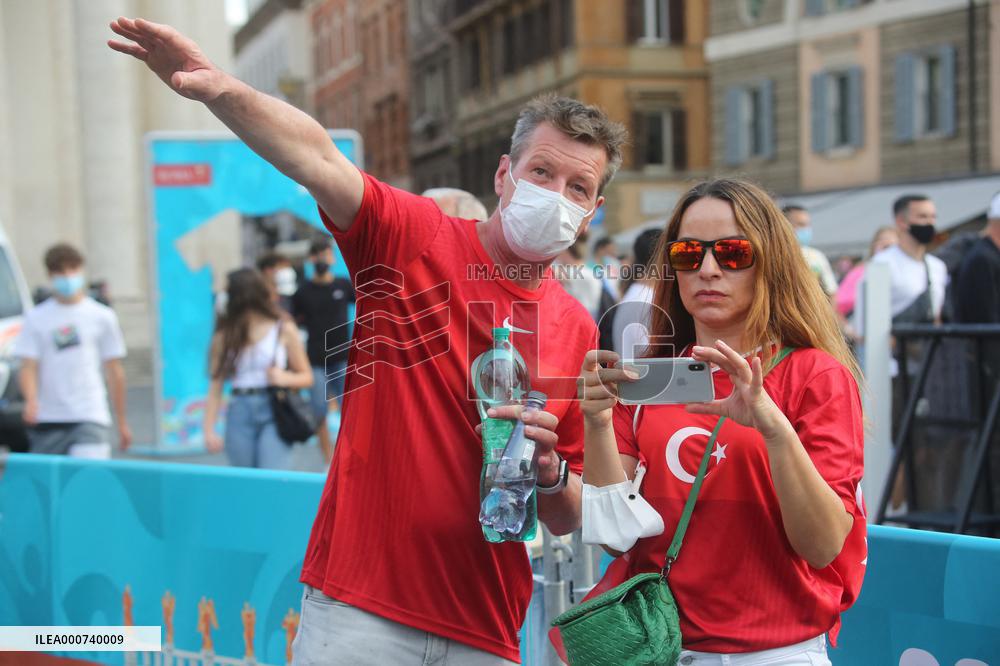 Euro 2020 - Turkey vs Italy - Supporters