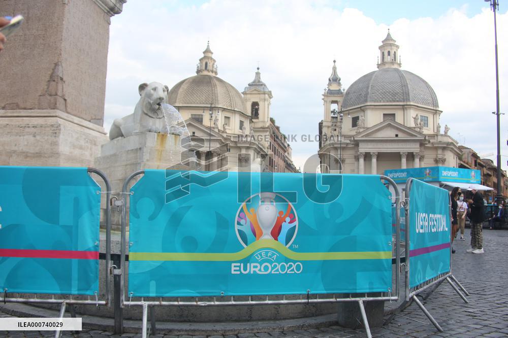 Euro 2020 - Turkey vs Italy - Supporters