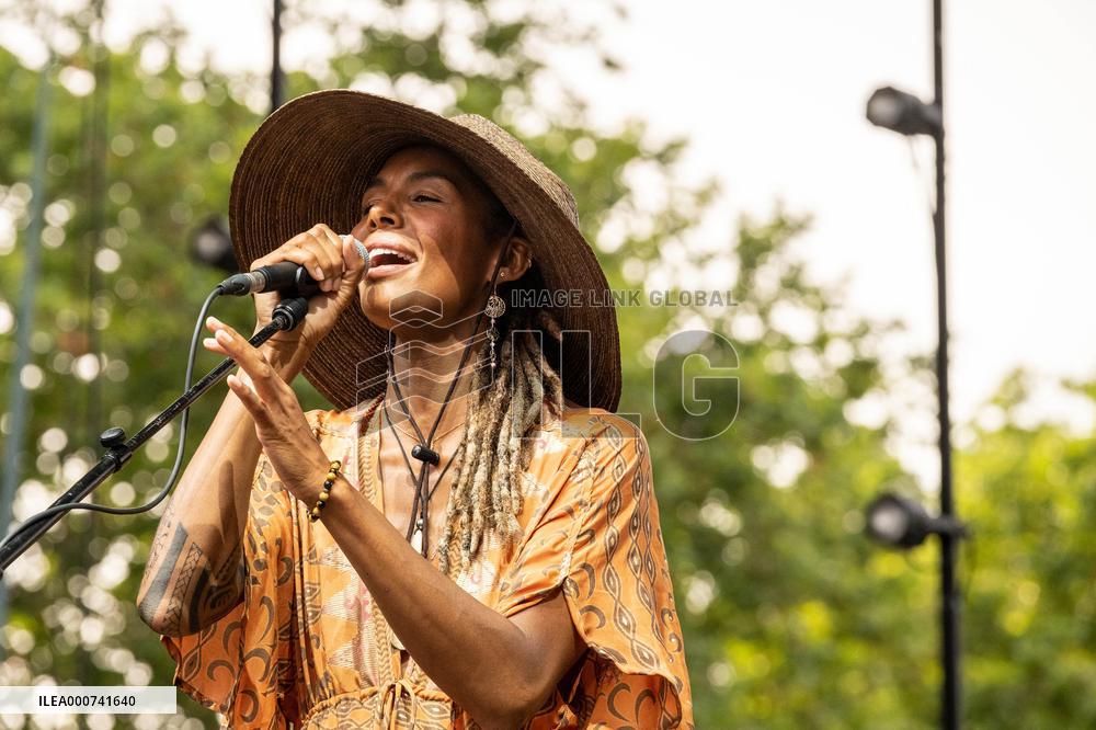 Rio Loco Festival - Ayo in Toulouse