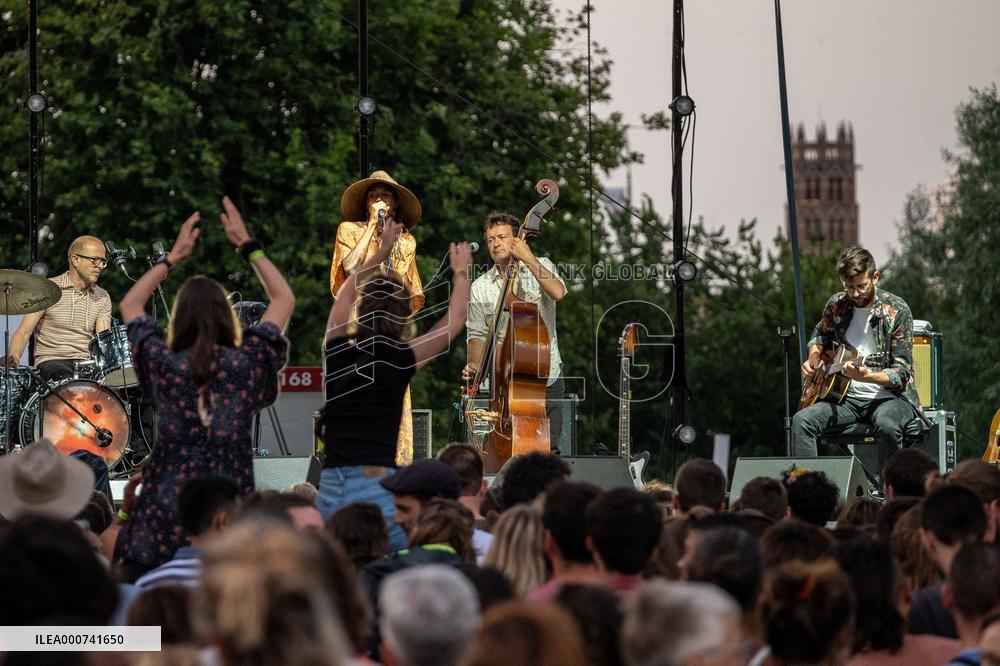 Rio Loco Festival - Ayo in Toulouse