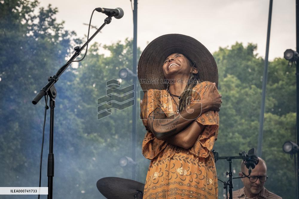 Rio Loco Festival - Ayo in Toulouse