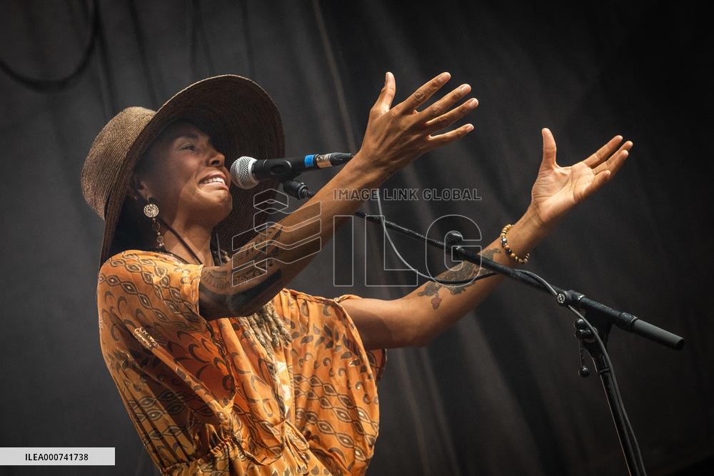 Rio Loco Festival - Ayo in Toulouse