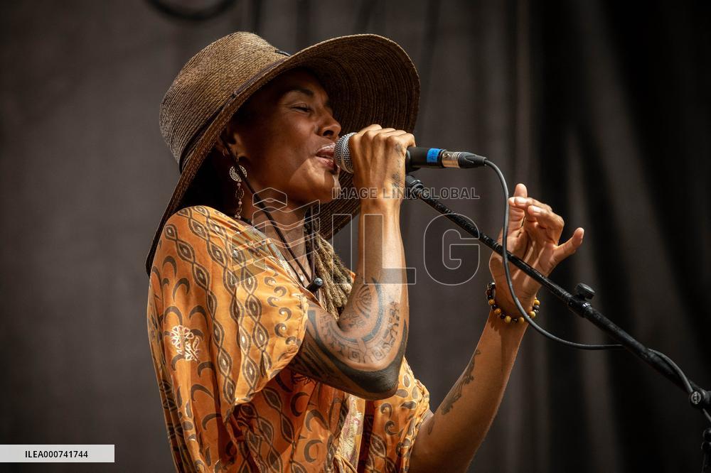 Rio Loco Festival - Ayo in Toulouse