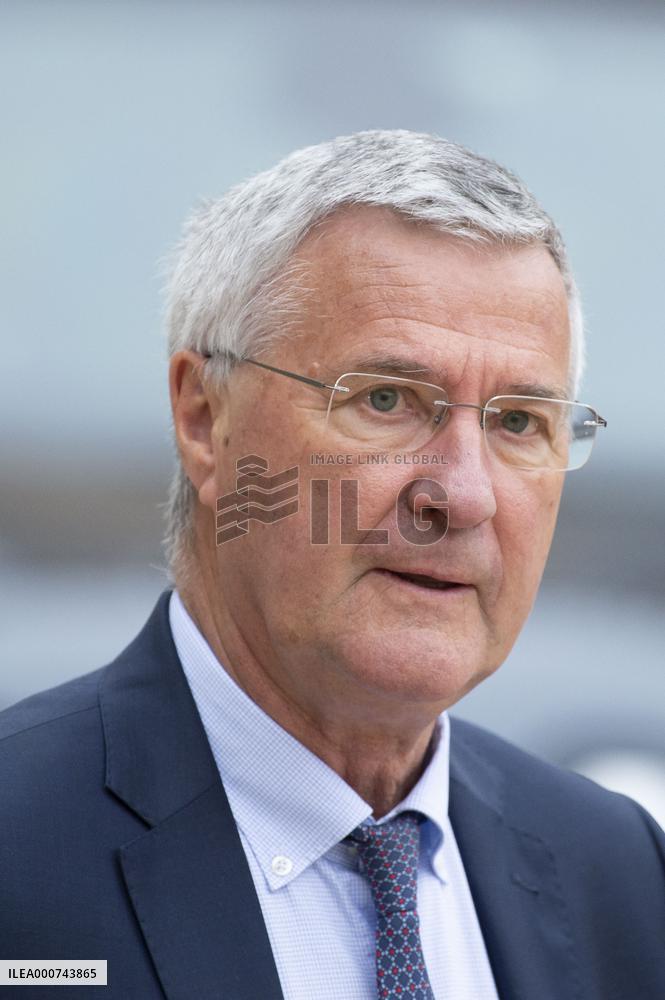 Weekly Cabinet Meeting - Paris