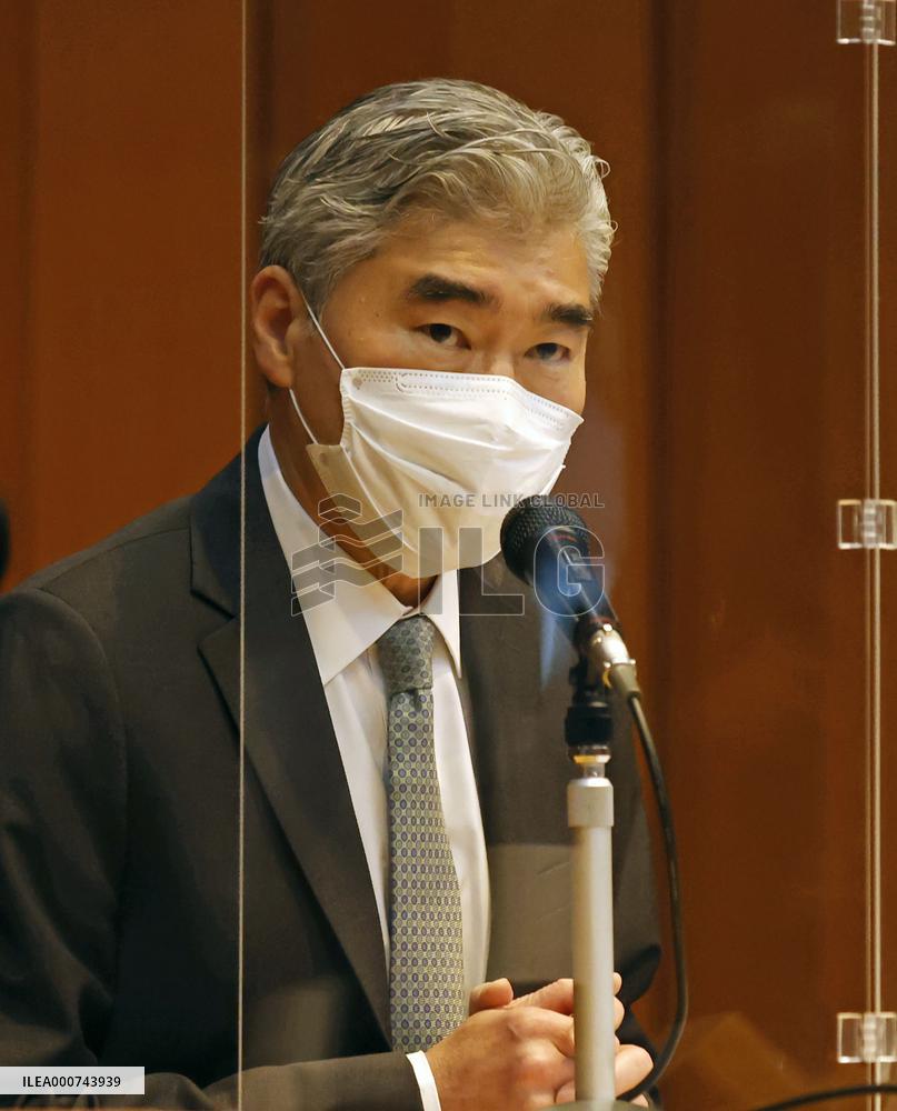 Japan, U.S., S. Korea discuss N. Korea issues