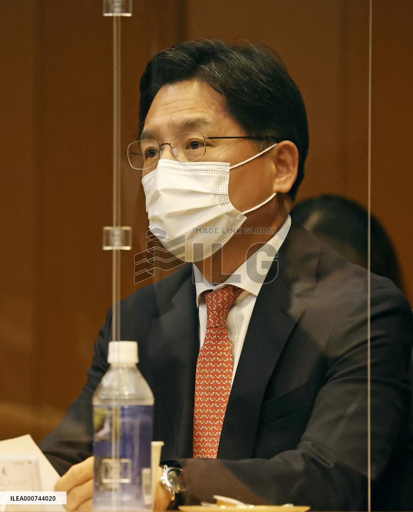 Japan, U.S., S. Korea discuss N. Korea issues