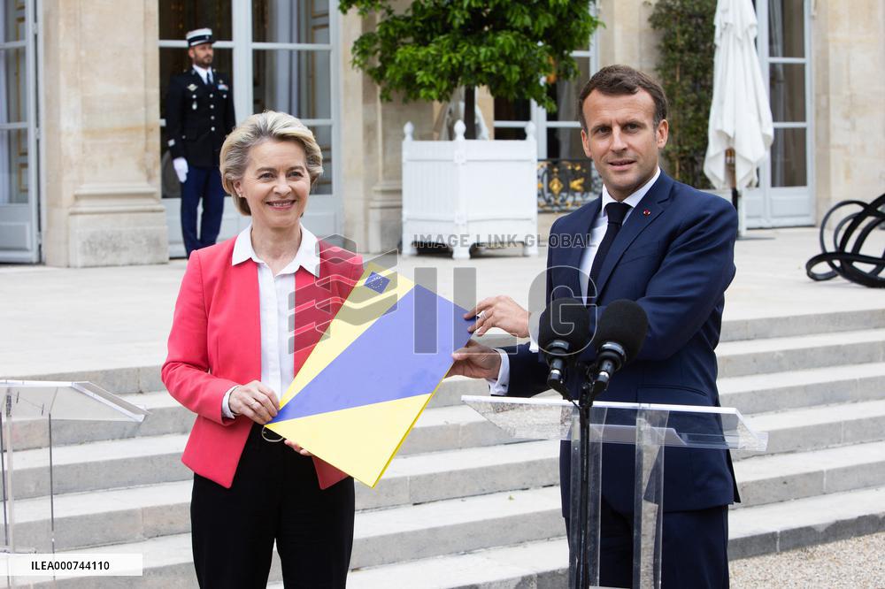 Emmanuel Macron Meets With Ursula Von Der Leyen - Paris