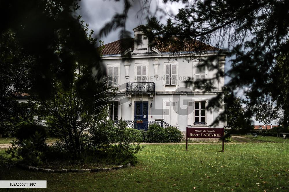 Cluster With Delta Variant Into An Ehpad - Pontonx-Sur-L'Adour